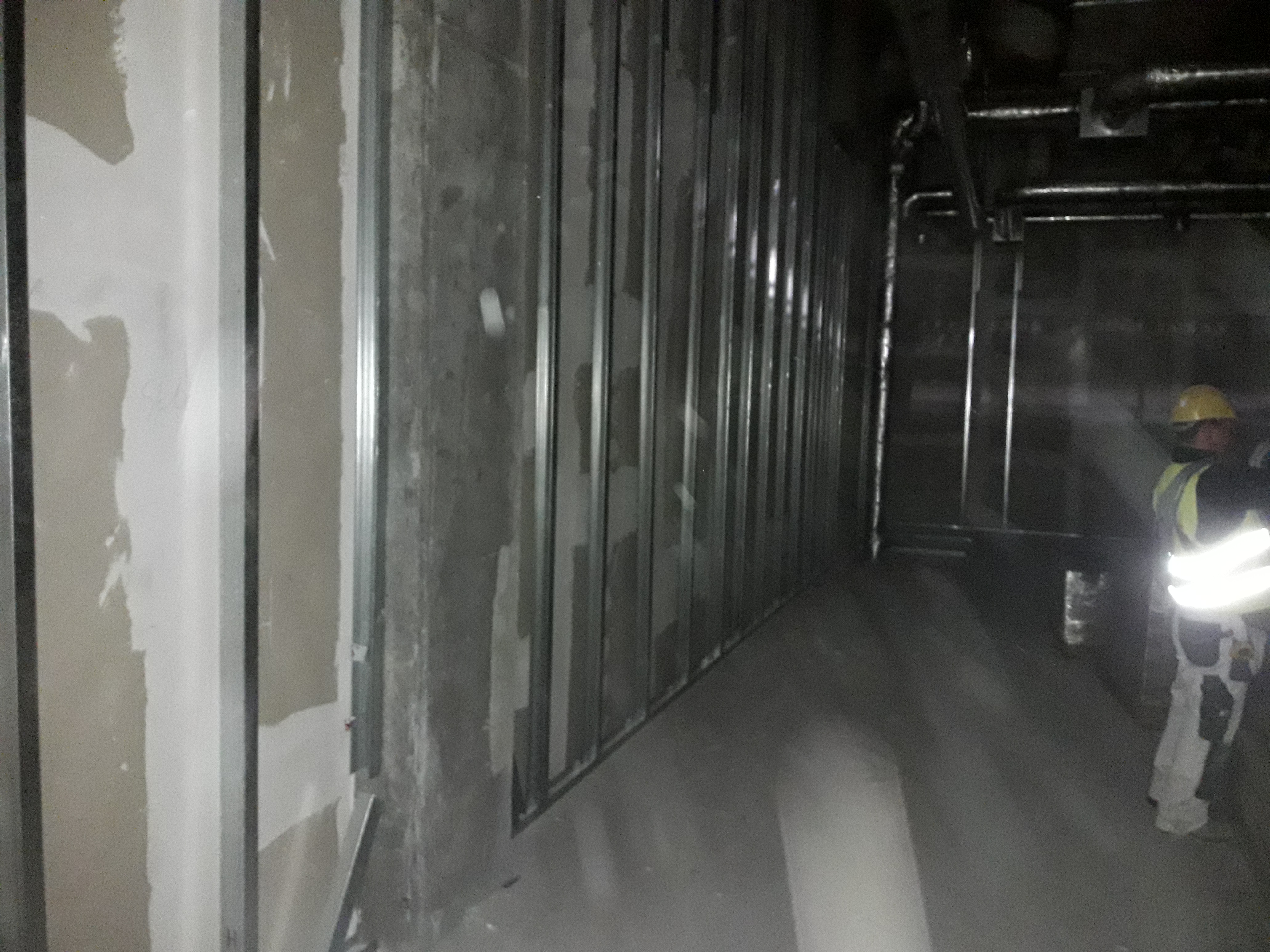 Thumbnail [100%x225]