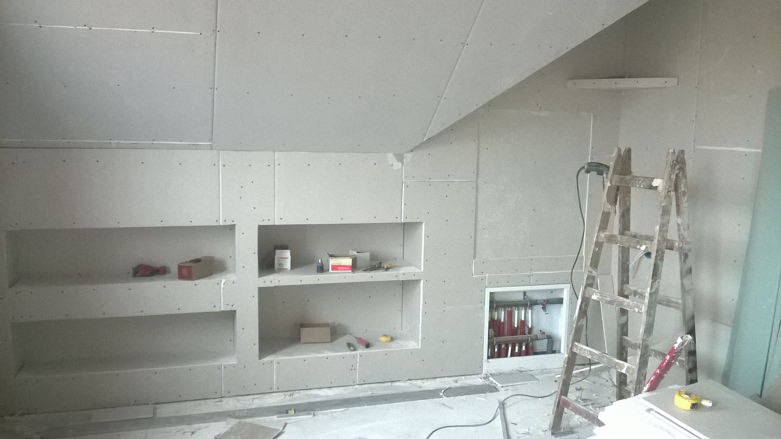 Thumbnail [100%x225]